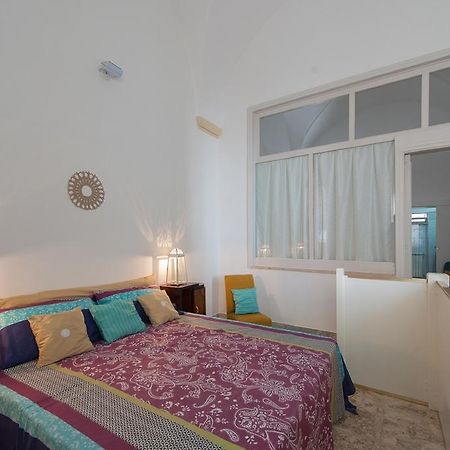 Appartamento Casa La Ronza Lecce Camera foto